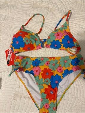 PatPat Girls Floral Two-Piece Bikini in Yellow, Blue, Green, Pink, Orange Medium